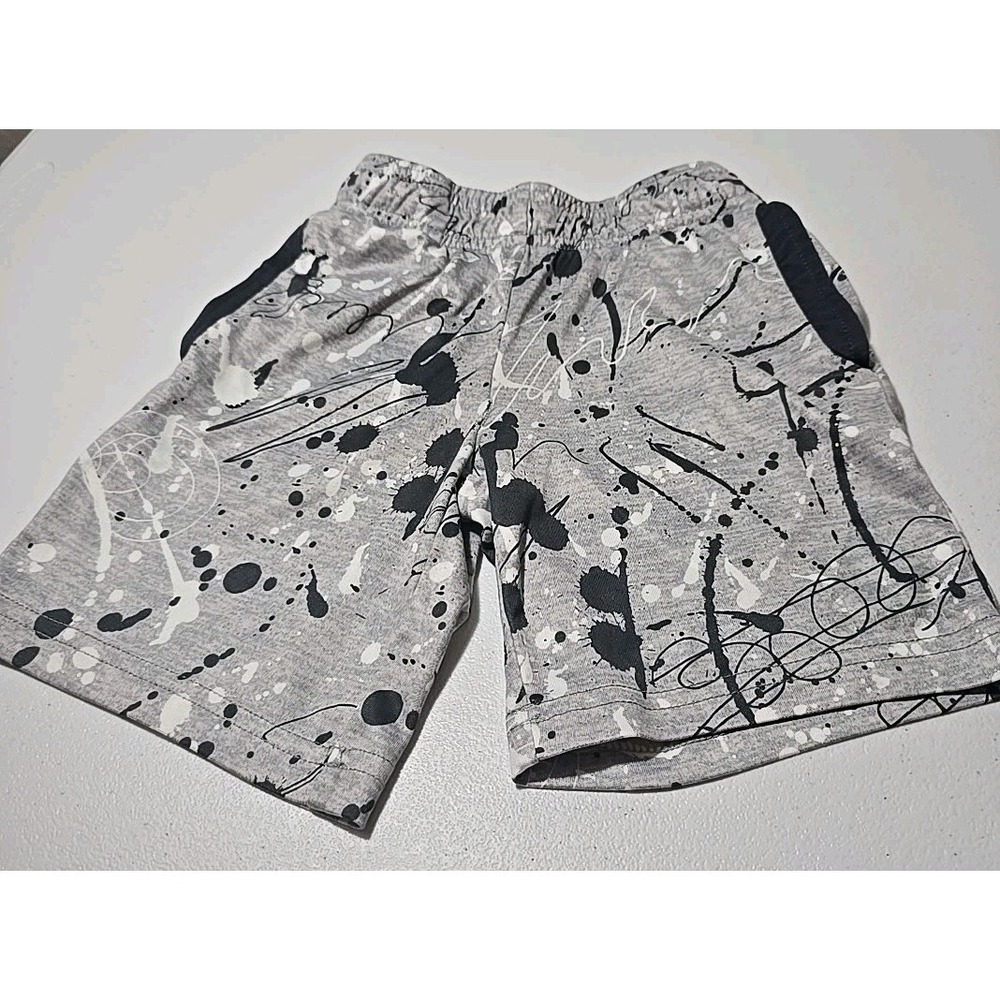 Reebok Boy's Size‎ 5T Shorts Splatter
